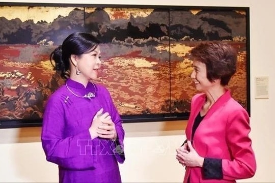 Hoạt động của Phu nhân Ngô Phương Ly tại Singapore