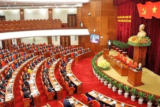 Bài 2: Mỗi đảng viên tự nêu gương thì hàng triệu đảng viên là những tấm gương sáng