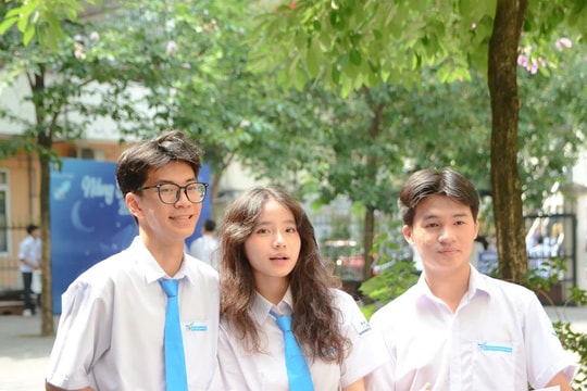 Tuyển sinh lớp 10 Trường THPT chuyên Khoa học Tự nhiên: Bỏ hình thức tuyển thẳng, tiếng Anh là môn điều kiện