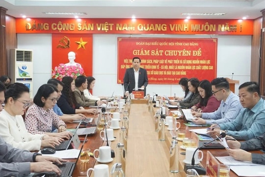 Khắc phục khó khăn do tình trạng thiếu giáo viên