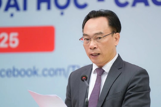 Thứ trưởng Bộ GD-ĐT: Thí sinh nên chọn ngành học bằng đam mê và năng lực bản thân