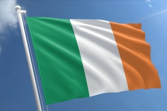 Điện mừng Quốc khánh Ireland