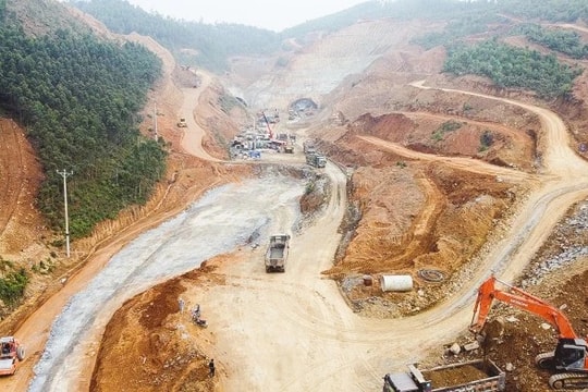 Công ty TNHH Tuấn Hoài Sơn La liên tiếp trúng thầu "sát giá", điển hình gói thầu hơn 6 tỷ tiết kiệm cho ngân sách hơn 500 nghìn đồng