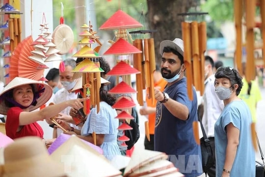 Lễ hội Quà tặng du lịch Hà Nội năm 2025 diễn ra từ ngày 11 - 13.4