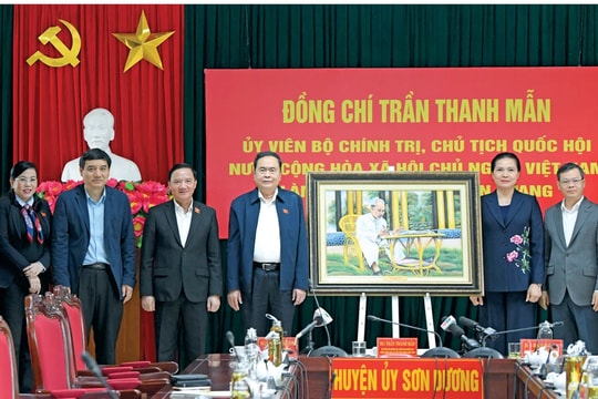 Chủ tịch Quốc hội Trần Thanh Mẫn: Tuyên Quang dồn sức thực hiện các Nghị quyết của Trung ương, Quốc hội, Chính phủ