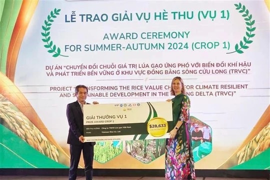Enterprises rewarded with over 3 billion VND for emissions reduction