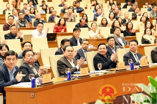 Chủ tịch Quốc hội Trần Thanh Mẫn chủ trì Hội nghị chuyên đề "Quốc hội số và ứng dụng công nghệ trí tuệ nhân tạo trong chuyển đổi số của Quốc hội"