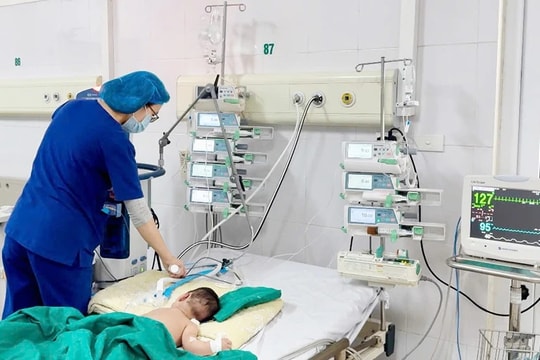 Bệnh Sởi chưa có thuốc điều trị đặc hiệu, tiêm vaccine là biện pháp hiệu quả nhất để phòng bệnh 