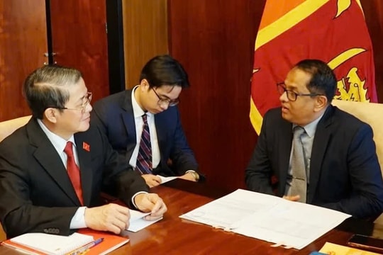 Phó Chủ tịch Quốc hội Nguyễn Đức Hải hội kiến Chủ tịch Quốc hội Sri Lanka Jagath Wickramaratne