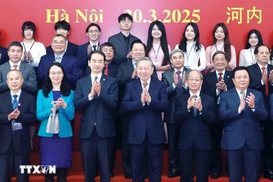 Tổng Bí thư Tô Lâm dự Gặp gỡ lưu học sinh, sinh viên Việt Nam – Trung Quốc các thời kỳ