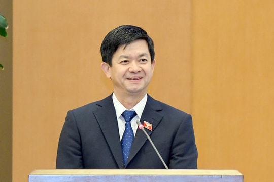 Văn phòng Quốc hội trao quyết định bổ nhiệm cán bộ, công chức lãnh đạo quản lý các vụ, đơn vị thực hiện sắp xếp về tổ chức