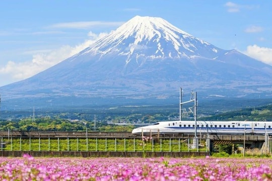 Phát triển đường sắt bằng công nghệ và pháp lý