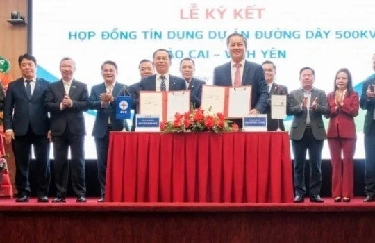Vietcombank cấp tín dụng 5.472 tỷ đồng cho Dự án Đường dây 500kV Lào Cai - Vĩnh Yên