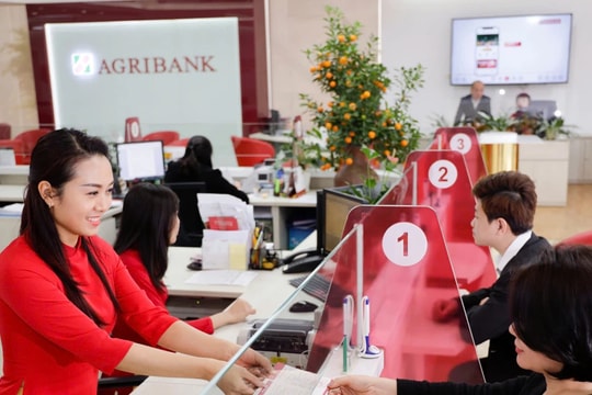 Agribank tặng hơn 13.700 phần quà nhân sinh nhật lần thứ 37