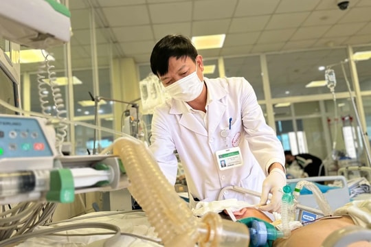 Sau chầu nhậu, người phụ nữ béo phì nguy kịch do tụt kẹt não cấp tính