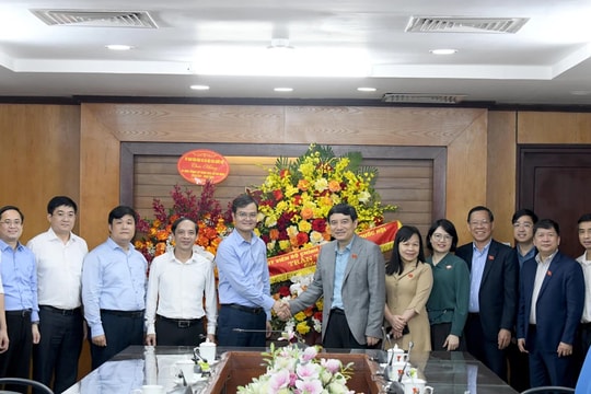 Ủy ban Văn hóa và Xã hội chúc mừng Trung ương Đoàn TNCS Hồ Chí Minh
