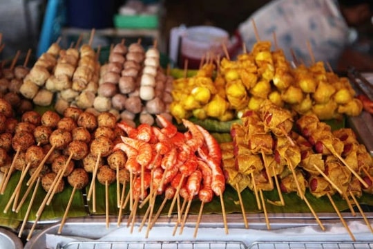 Bộ Y tế cảnh báo nguy cơ ngộ độc thực phẩm từ thức ăn đường phố