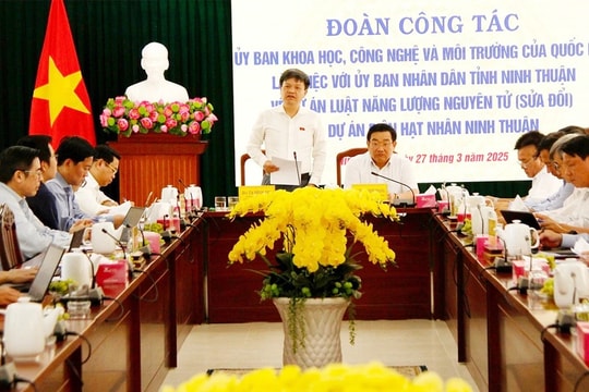 Đoàn khảo sát của Ủy ban Khoa học, Công nghệ và Môi trường làm việc tại Ninh Thuận