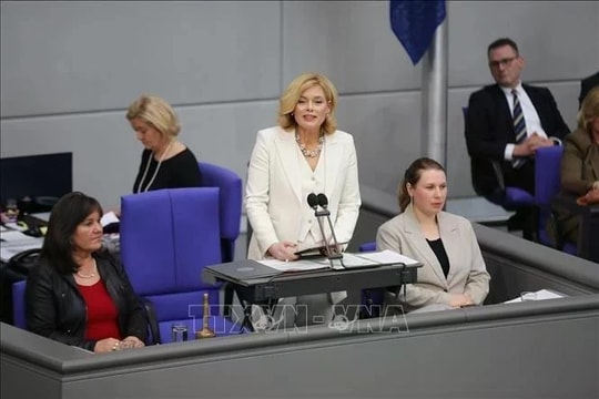 NA Chairman congratulates new President of German Bundestag
