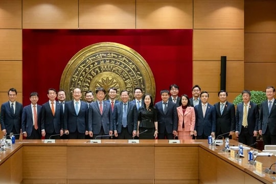 Hàn Quốc sẵn sàng hỗ trợ Việt Nam xây dựng đường sắt tốc độ cao