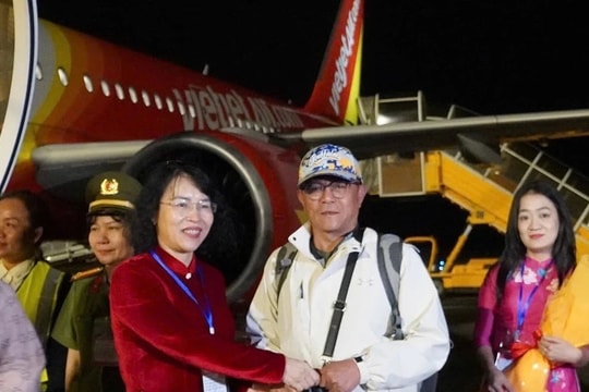 Quảng Bình đón chuyến bay quốc tế đầu tiên từ Đài Bắc, Trung Quốc