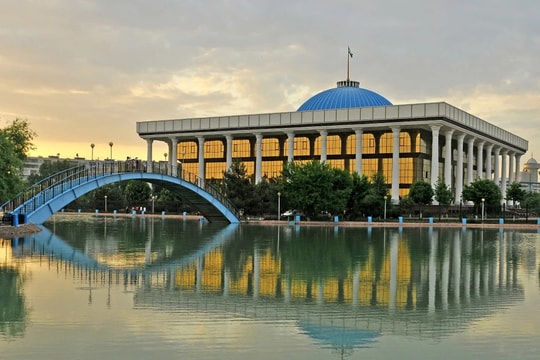 Chế độ nghị viện Uzbekistan: Sự gặp gỡ của giá trị truyền thống và nền dân chủ hiện đại