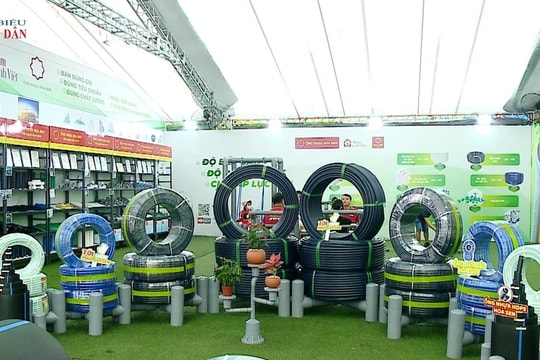 Ống nhựa Hoa Sen đồng hành cùng Mái ấm gia đình Việt ghi hình tại TP. Cần Thơ 