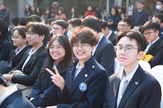 Danh sách 37 học sinh xuất sắc đại diện Việt Nam dự thi Olympic quốc tế và khu vực năm 2025