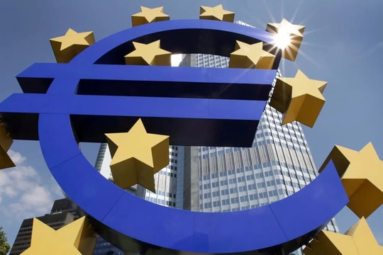 Ngân hàng châu Âu ứng phó thế nào trước kế hoạch thuế quan của Mỹ?