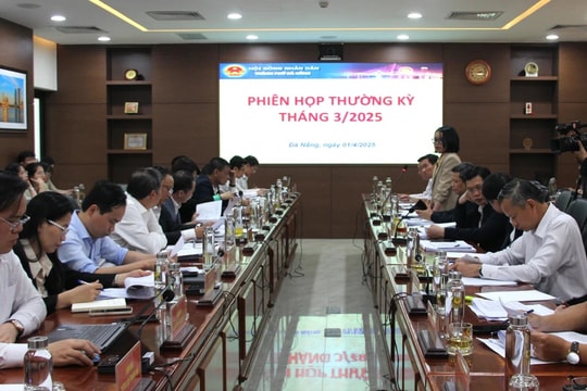 Để quyết sách đến được với người dân