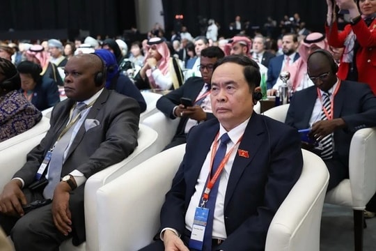 Ngoại giao nghị viện thúc đẩy phát triển