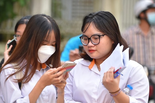 ĐH Quốc gia TP. Hồ Chí Minh xử lý sự cố phát đề chậm thi đánh giá năng lực thế nào?