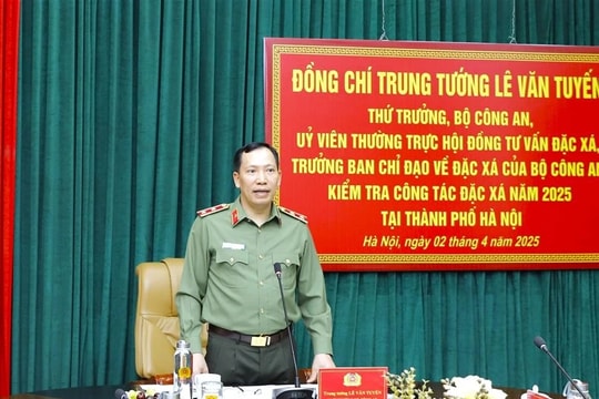 Thứ trưởng Bộ Công an Lê Văn Tuyến kiểm tra công tác đặc xá năm 2025 tại thành phố Hà Nội