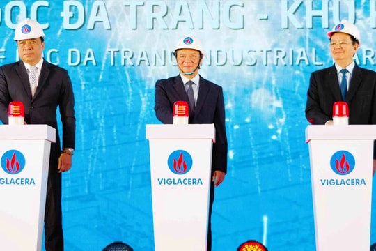 Phó Chủ tịch Quốc hội Nguyễn Khắc Định dự Lễ động thổ dự án đầu tư xây dựng và kinh doanh kết cấu hạ tầng KCN Dốc Đá Trắng