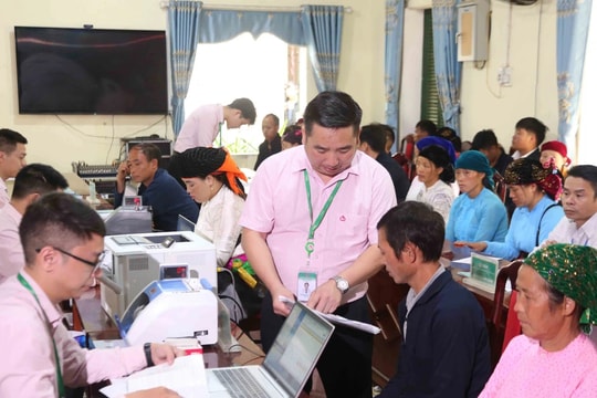 Bài 1: Để mảnh đất cực Bắc không còn hộ nghèo