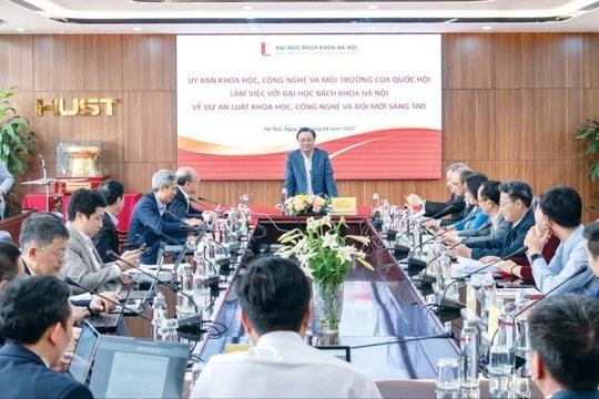 Phó Chủ tịch Quốc hội Lê Minh Hoan dự cuộc làm việc với Đại học Bách khoa Hà Nội 