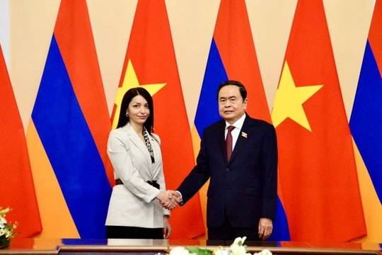 Chủ tịch Quốc hội Trần Thanh Mẫn tiếp Chủ tịch Nhóm nghị sỹ hữu nghị Armenia - Việt Nam