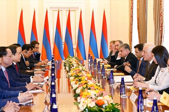 Chủ tịch Quốc hội Trần Thanh Mẫn hội kiến Tổng thống Armenia Vahagn Khachaturyan