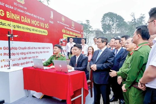 Cú hích để đất nước vươn mình