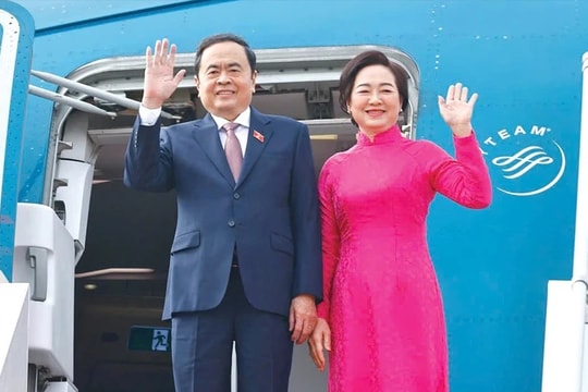 Chủ tịch Quốc hội Trần Thanh Mẫn và Phu nhân kết thúc tốt đẹp chuyến thăm chính thức Cộng hòa Armenia