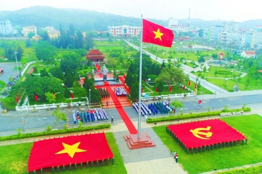 Tỏa sáng viên ngọc quý giữa biển trời tiền tiêu vùng Đông Bắc