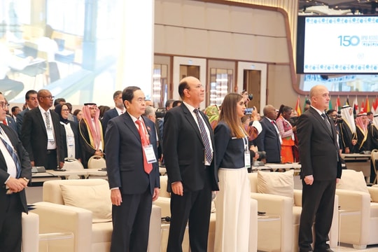 Chủ tịch Quốc hội Trần Thanh Mẫn tham dự Lễ khai mạc Đại hội đồng IPU-150 tại Uzbekistan