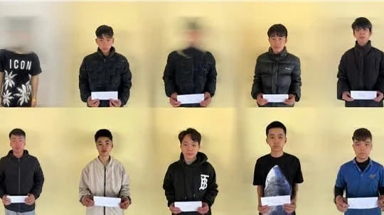 Bắt giữ nhóm thanh niên vác dao kiếm đi giải quyết mâu thuẫn