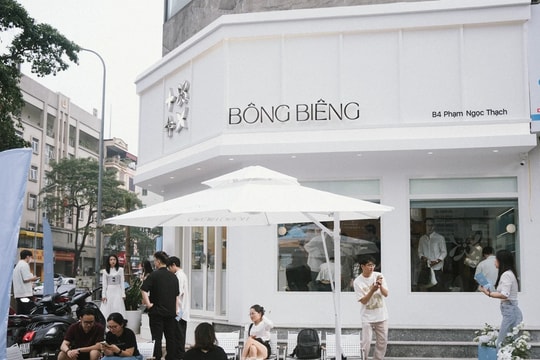 Sau lời khẳng định không “đạo nhái” thương hiệu trà sữa Trung Quốc, Bông Biêng sắp khai trương cơ sở mới ở Hà Nội
