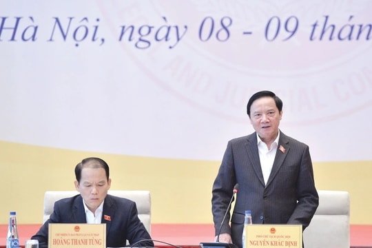 Phó Chủ tịch Quốc hội Nguyễn Khắc Định dự Phiên họp toàn thể lần thứ nhất của Ủy ban Pháp luật và Tư pháp