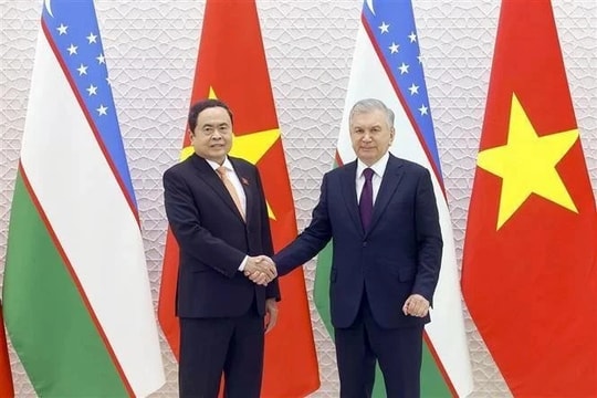 Vietnam's top legislator meets with Uzbek President in Tashkent