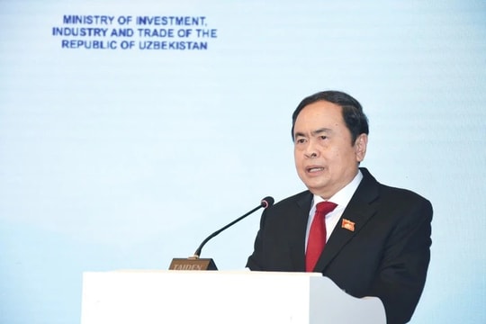 Chủ tịch Quốc hội Trần Thanh Mẫn: Doanh nghiệp hai nước sẽ là cầu nối quan trọng đưa quan hệ Việt Nam - Uzbekistan lên tầm cao mới, thực chất, hiệu quả hơn
