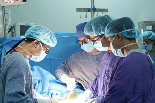 Quảng Ninh lần đầu hoàn thành 2 ca ghép thận từ người cho chết não