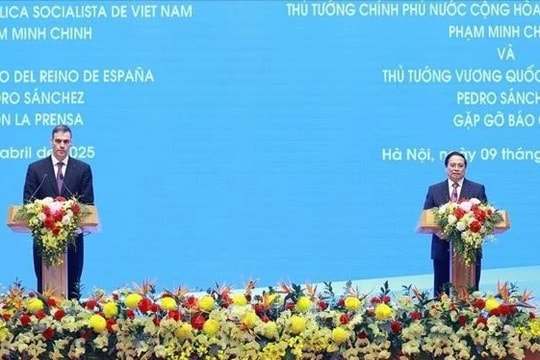 Thủ tướng Phạm Minh Chính và Thủ tướng Tây Ban Nha Pedro Sanchez họp báo chung