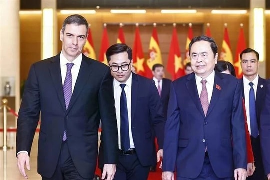 NA Chairman meets with Spanish Prime Minister